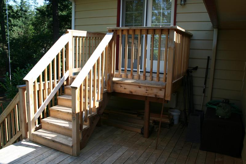 IMG_1767.JPG - Upper stairs, no guard rails
